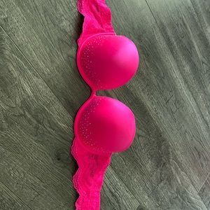 La Senza 36C strapless push up (has hooks for straps)